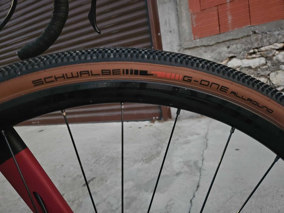 Gravel Cube Nuroad C:62 Pro – карбонова рамка, размер M (56 см)