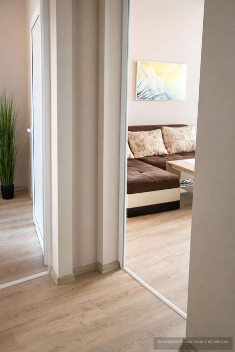 Дава се под наем Тристаен апартамент в Пловдив, Център - 85 кв.м за 747.66 € - Снимка #1