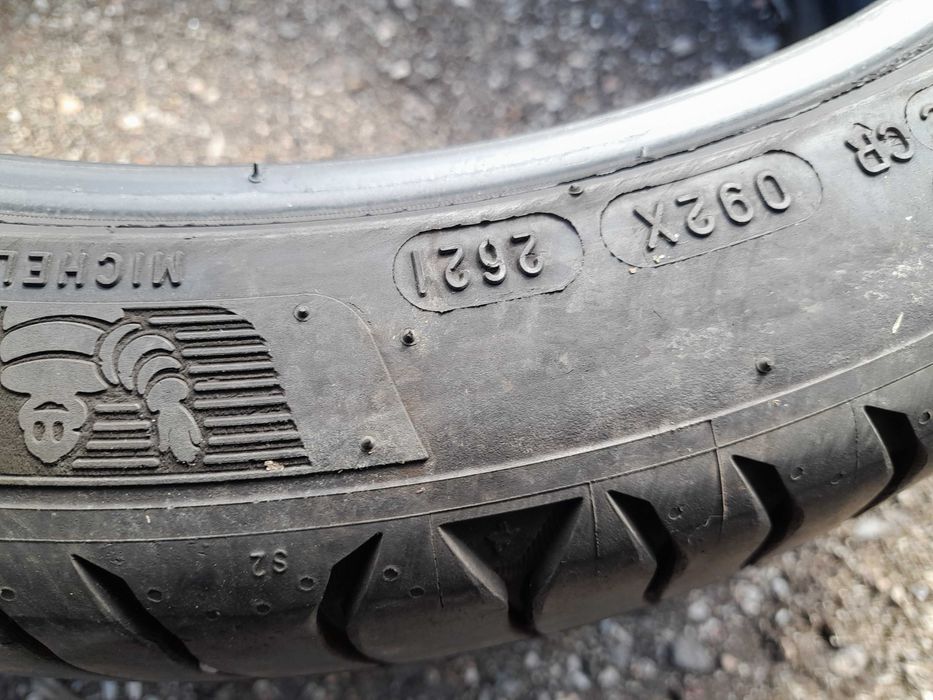 Продава една гума 225 40 18 цола,Мишелин,лятна,ДОТ 2021