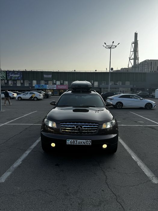 Продам infinity fx 35