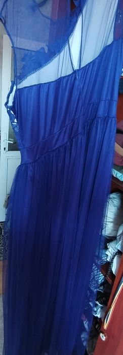 Vând rochie de dama