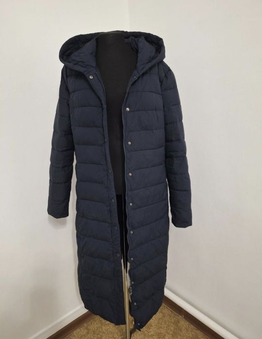 Стегонный плащ сатылады.