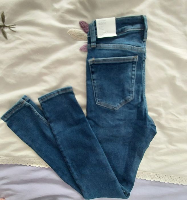 Vând blugi Mango, albastru, mas 36,skinny