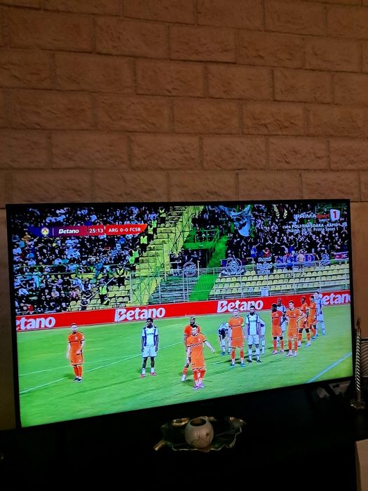 Tv Samsung Smart model Ue50RU7102KX diagonala 127cm  4 K
