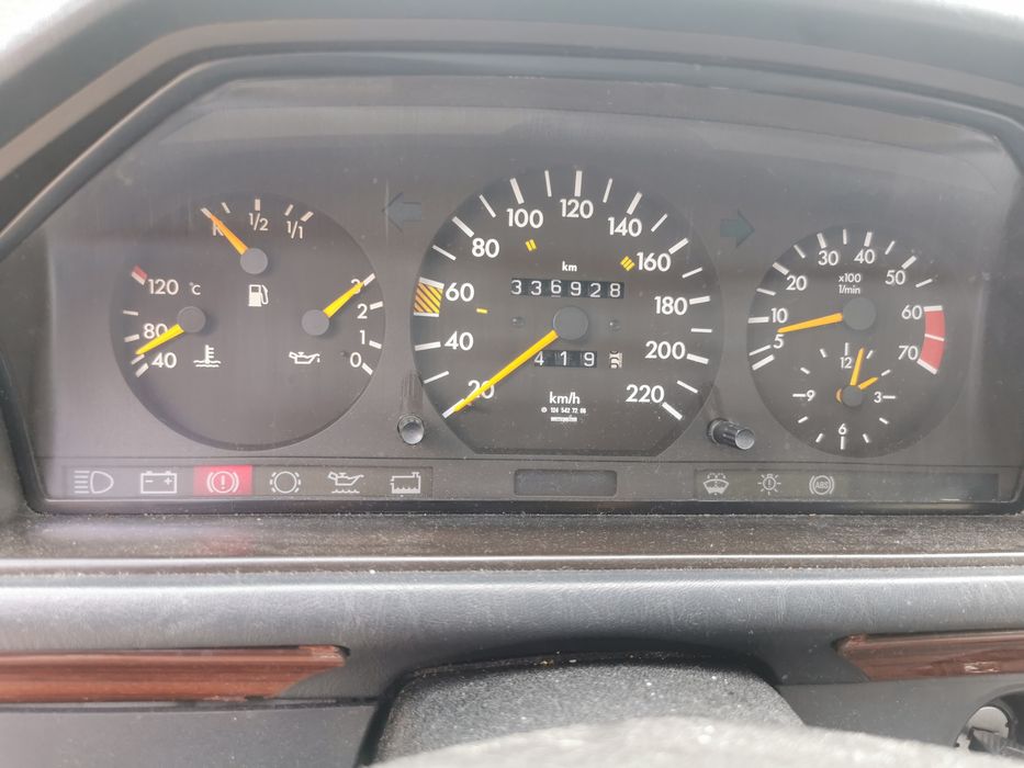 Mercedes W124 2.0 Benzină 1991