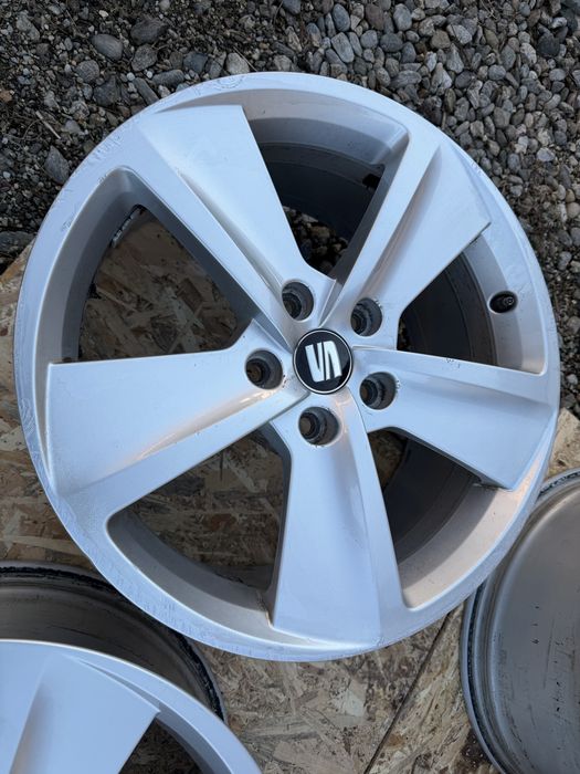 Jante Seat Leon R17 5x112 VW Skoda Audi