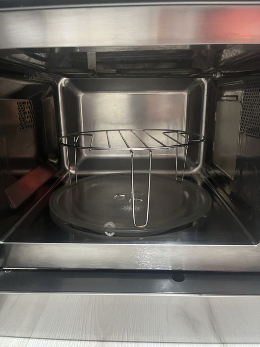Cuptor microunde încorporabil Amica AMM20G1BI, 20L, Grill, 800W
