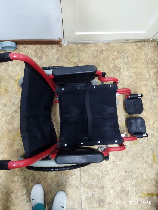 Инвалидный коляска