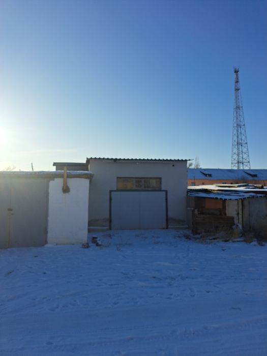 Продаётся большой гараж