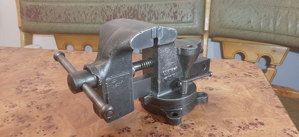 Тиски Ленинград ссср