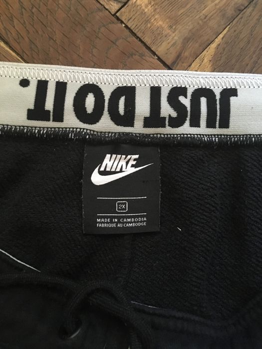 Adidas  Nike оргинални  долнища ..