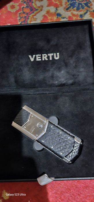 Vertu продаётся свой люкс
