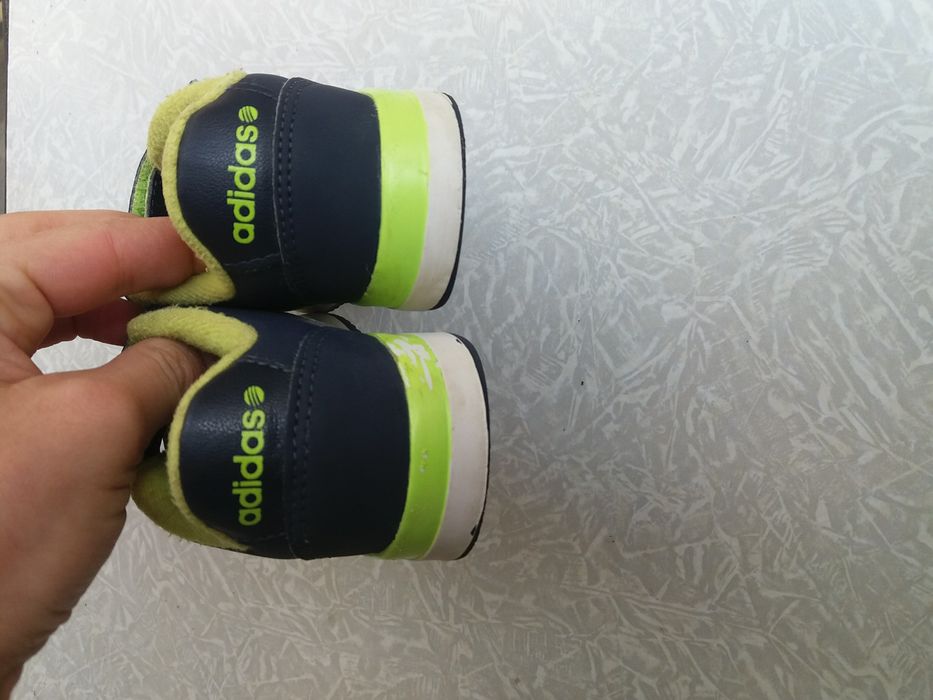 Adidas neo оригинални 23н