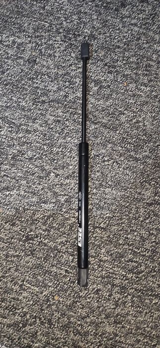 Запчасти на Ауди 100 с4