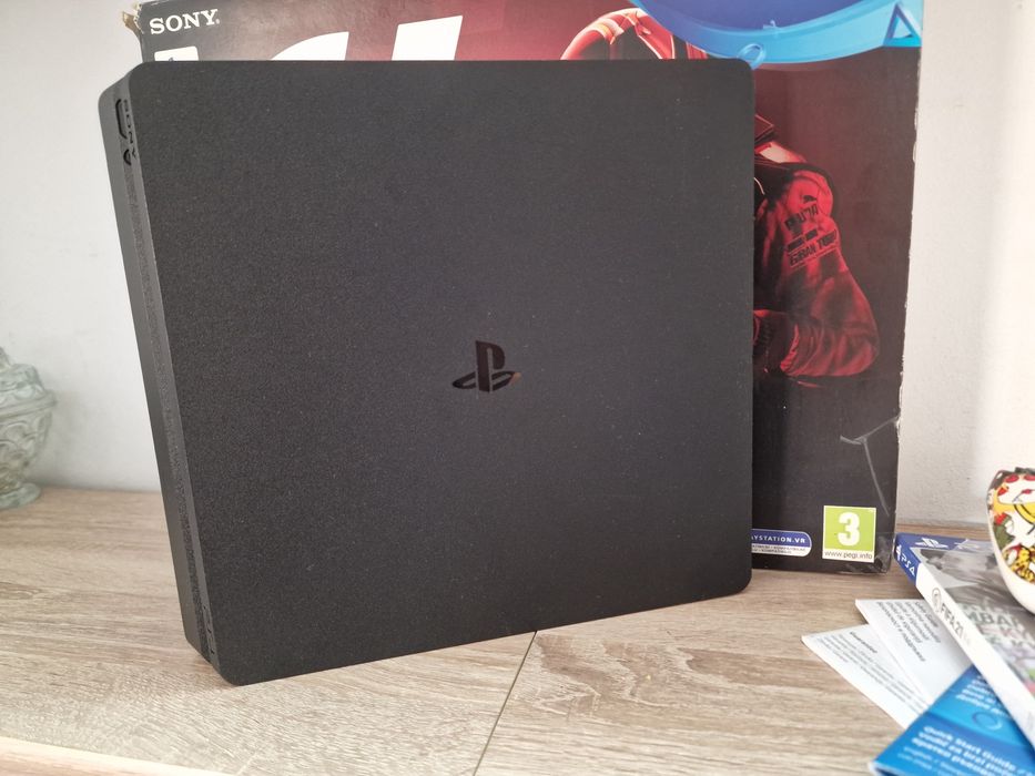 Playstation4 Ps4 Slim 2 controllere+54 jocuri(Fc26,Roblox,Minecraft)