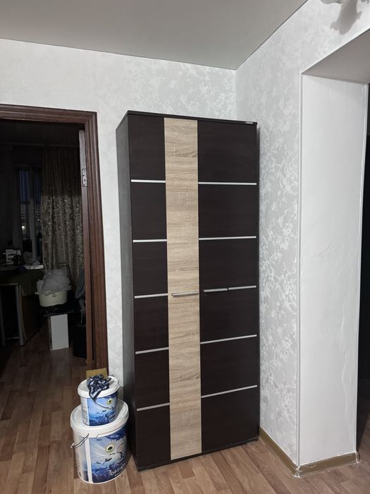 Тумбы мебель  разная