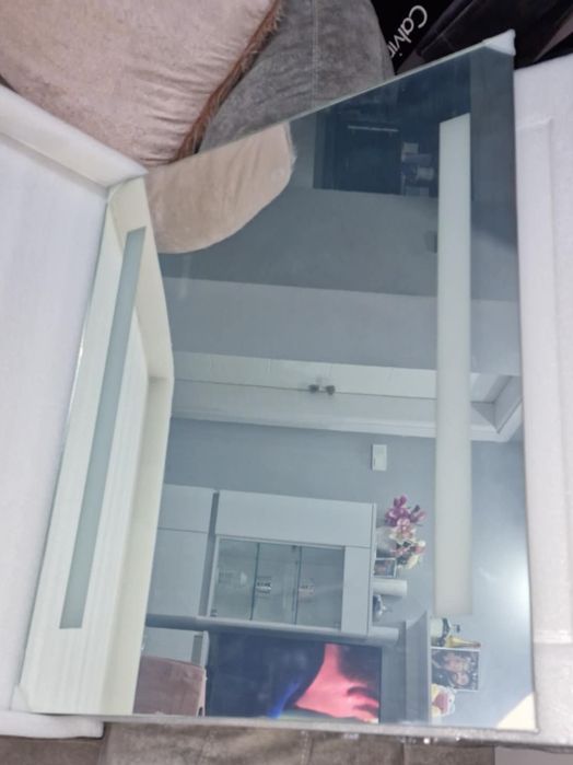 Огледало за баня с лед осветлени