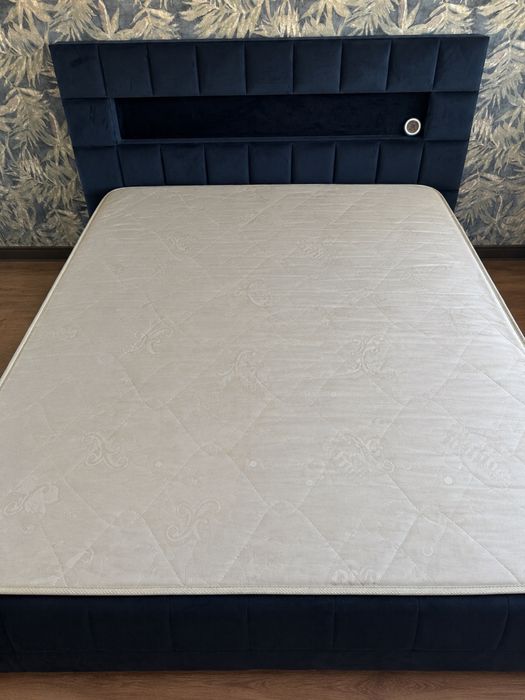 SALTEA:  120x180cm (2buc) si 180x200cm foarte bune