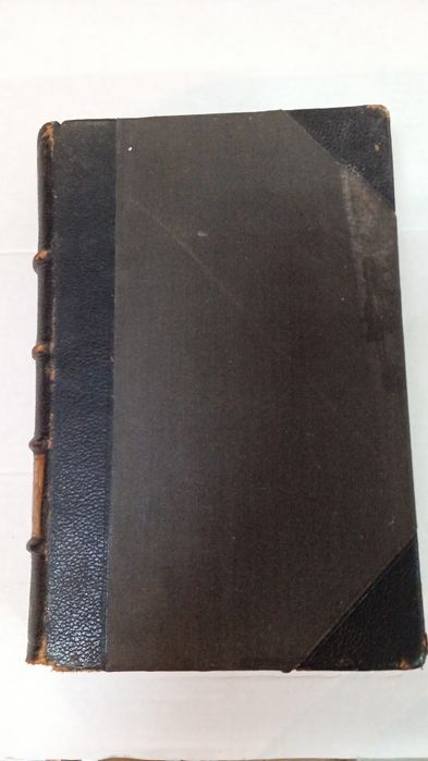 Продан книги 19века