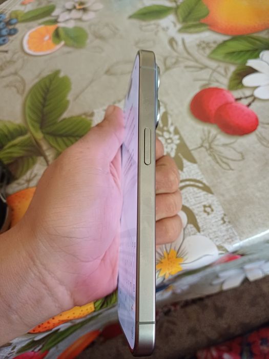 Iphone 15 pro holati iedal