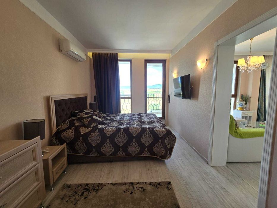 Продава се Тристаен апартамент в к.к. Слънчев бряг - 87 кв.м за 1551 €/кв.м - Снимка #12