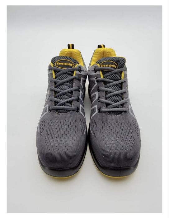 Продаю спец обувь мужской