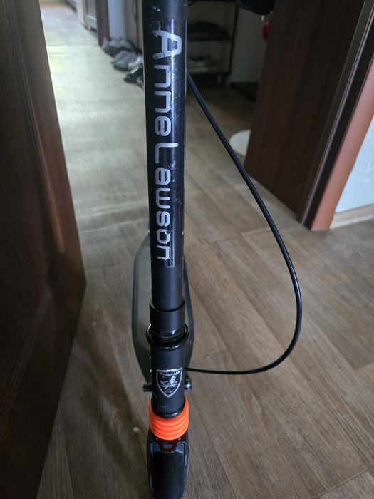 Продам самокат складной