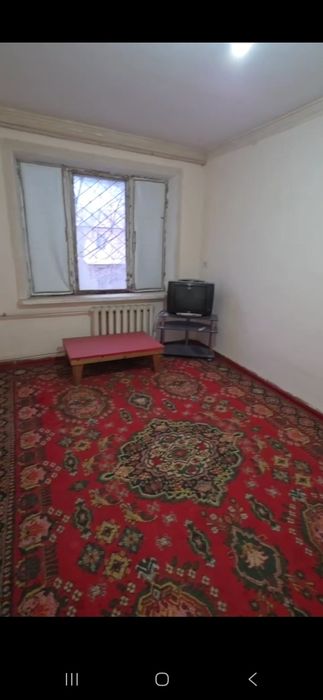 Урганч Шахар Эски Жалоладдин Ёнида Квартира Сотилади