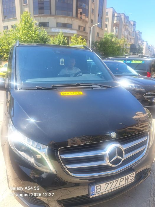 Inchiriez microbuz Mercedes Vito 8+1 locuri /Rent a Car