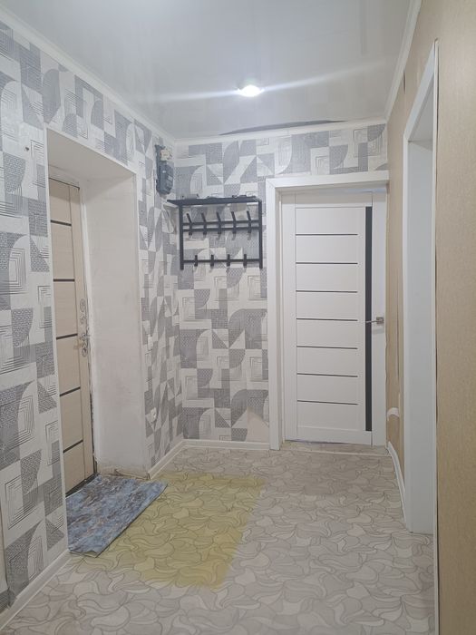 Продаётся 2 комн квартира ОКТ