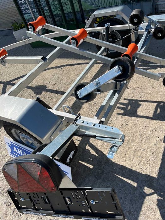 НОВO ремарке Колесар за лодка RESPO 750V571L209