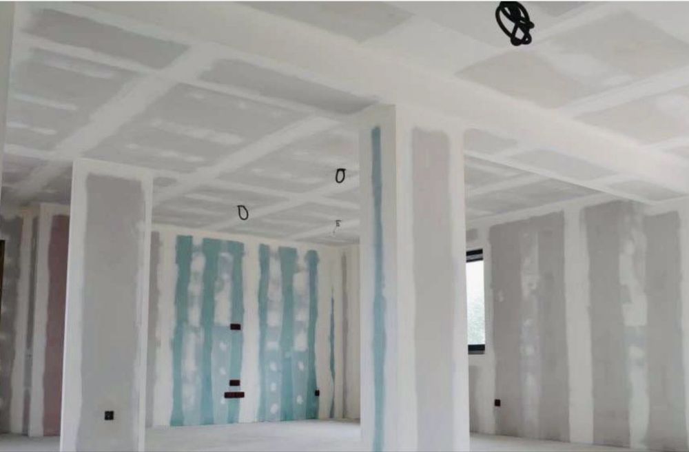 Renovari interioare Zugraveli Constructii Placare Piatra decorativa
