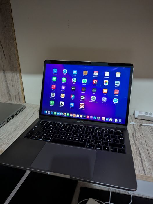 MacBook Pro 2018 года Core i5