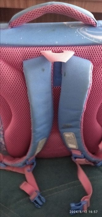 Продам детский школьный рюкзак