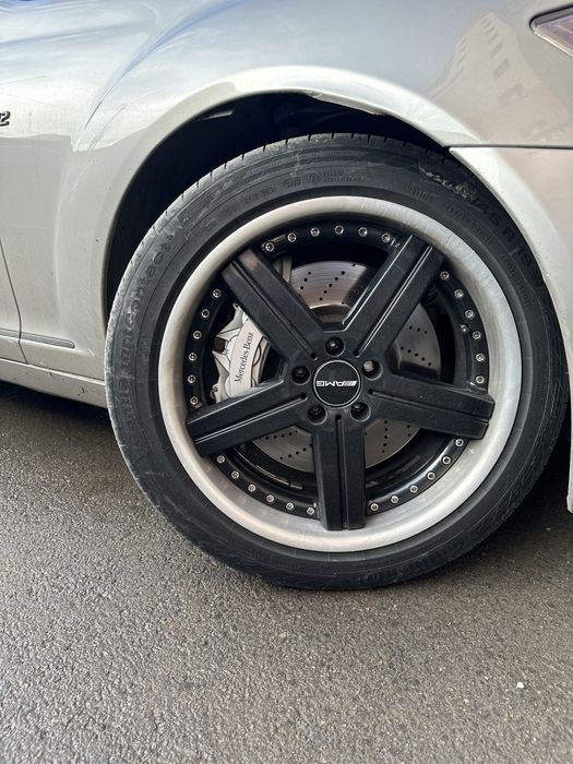 Продам диски с резиной.