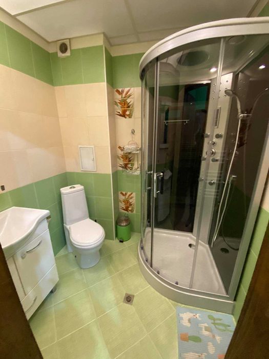 Дава се под наем Двустаен апартамент в София, Кръстова вада - 72 кв.м за 423.81 € - Снимка #2