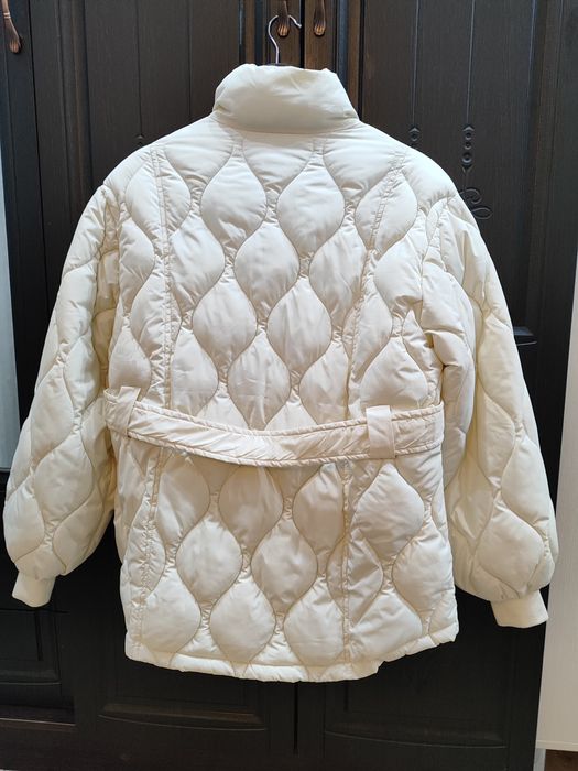 Куртка, наполнитель тонкий пух.