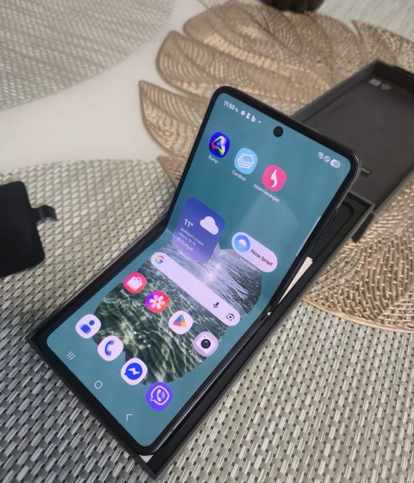 Samsung z flip 7