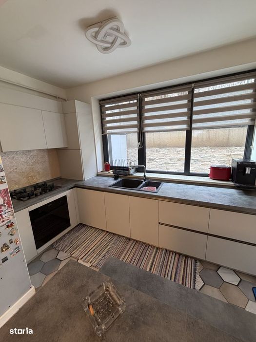 Apartament 4 camere zona centrală Ramada