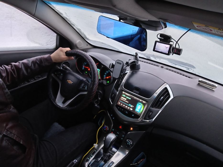 продам Шевролет круз