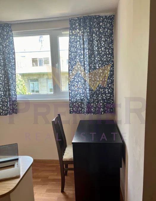 Дава се под наем Тристаен апартамент в Варна, Генералите - 78 кв.м за 510 € - Снимка #4