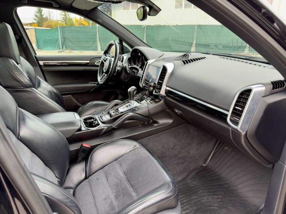 Porsche Cayenne Platinum Edtition 2016 Diesel