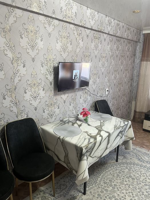 21микр 2 комнатный кв посуточно