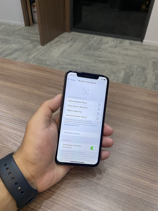 Iphone x ayfon x 64gb oq holati ideal srochni sotiladi face ishlidi
