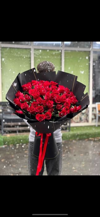 Акция 51 роза 19990