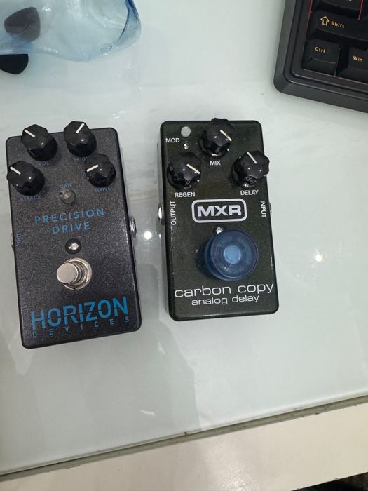 педаль MXR Carbon Copy