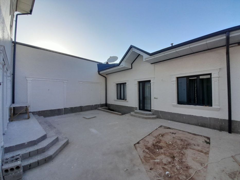 Uy sotiladi 2.4sotix