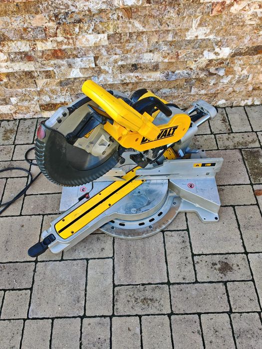 Circular Dewalt 780