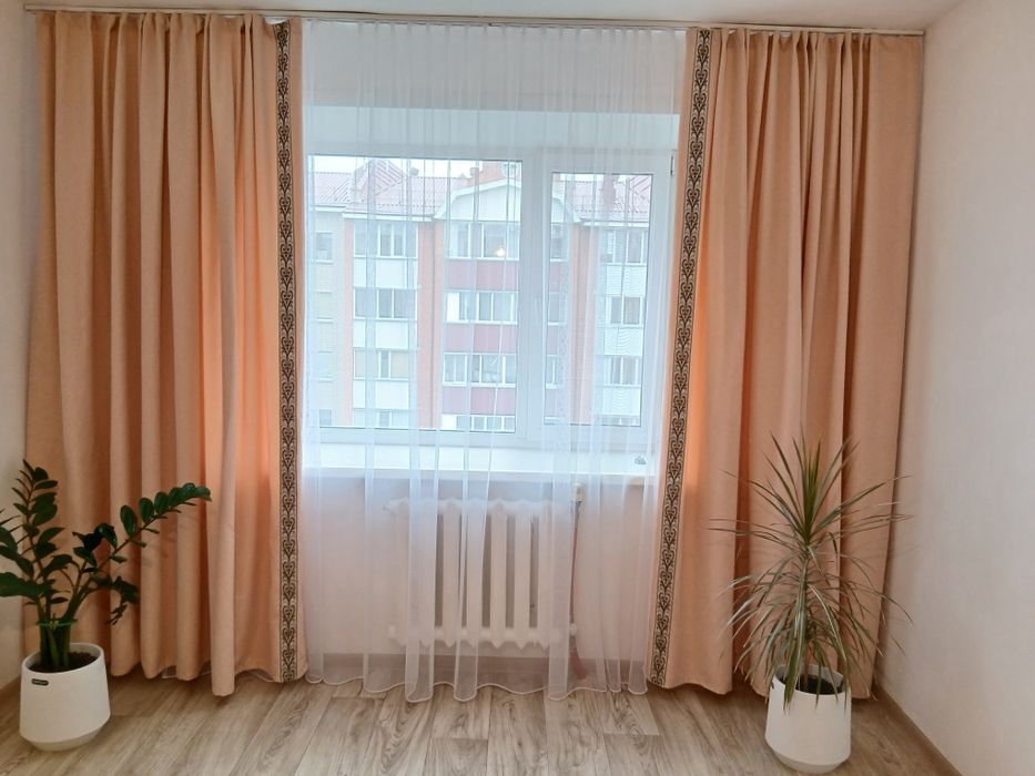 Шторы новые продам