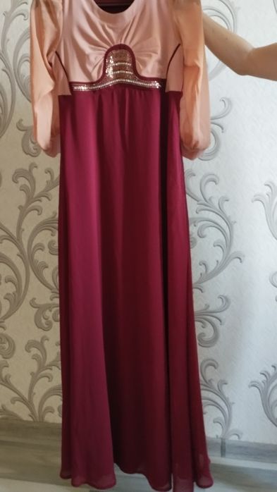 Женское вечернее